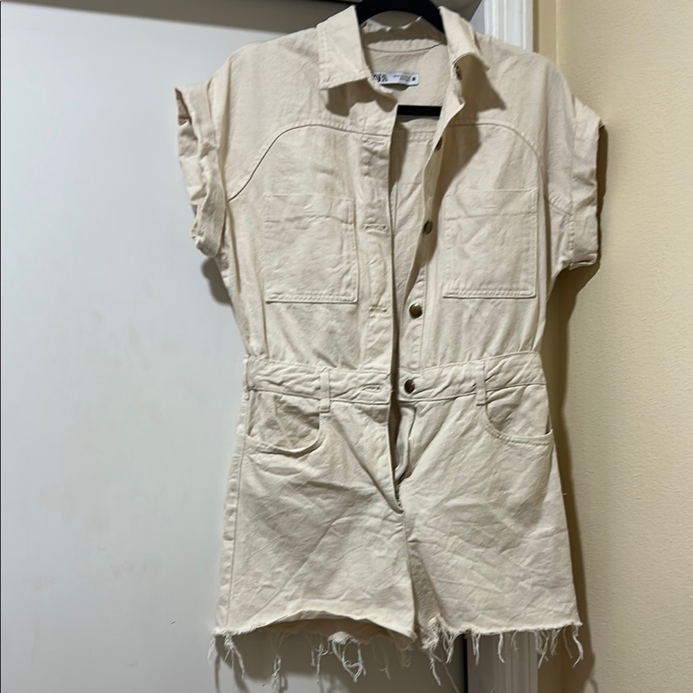 Zara Women's Cream Short-Sleeve romper